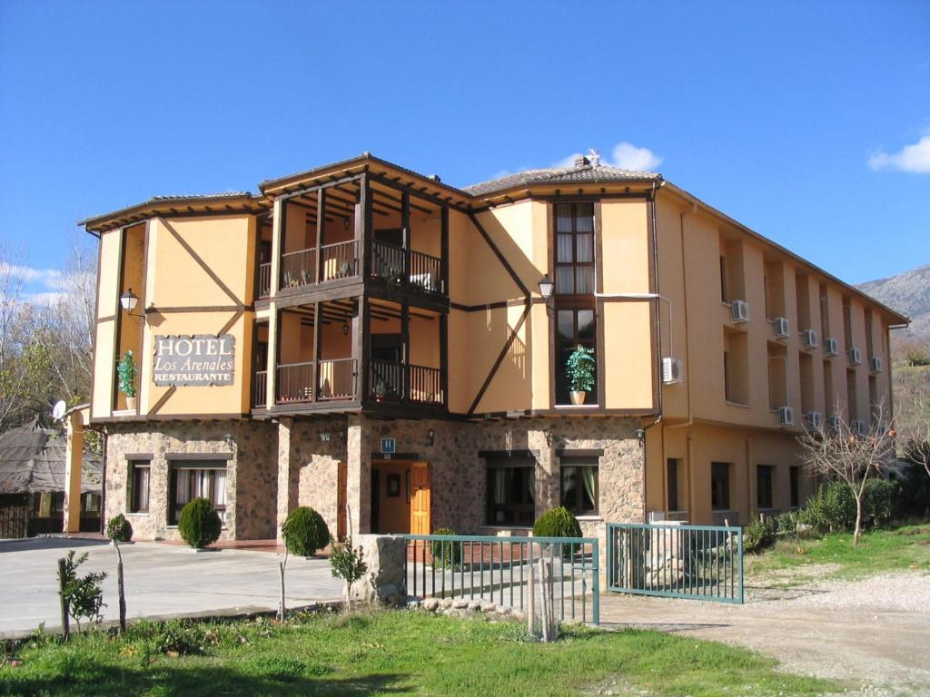 Hotel Valle Del Jerte Los Arenales Extérieur photo