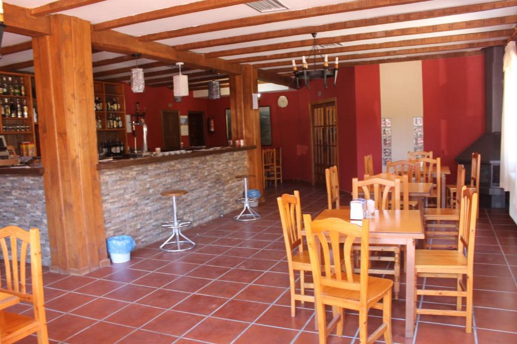 Hotel Valle Del Jerte Los Arenales Extérieur photo